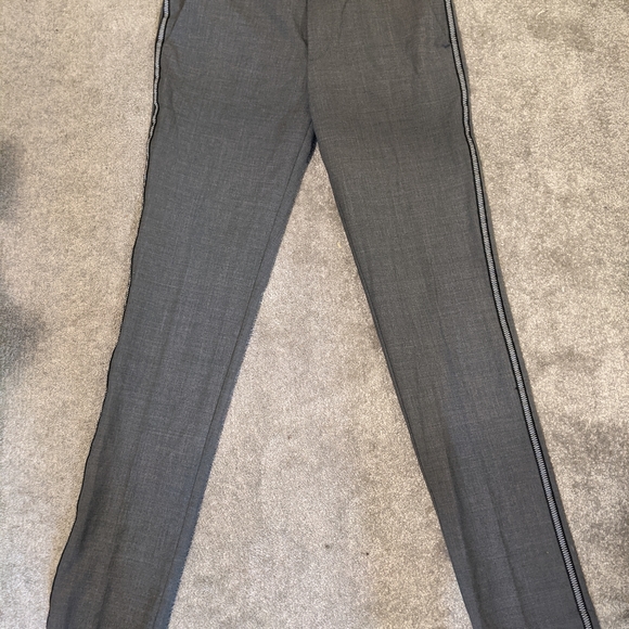 Dress pants - Picture 2 of 2